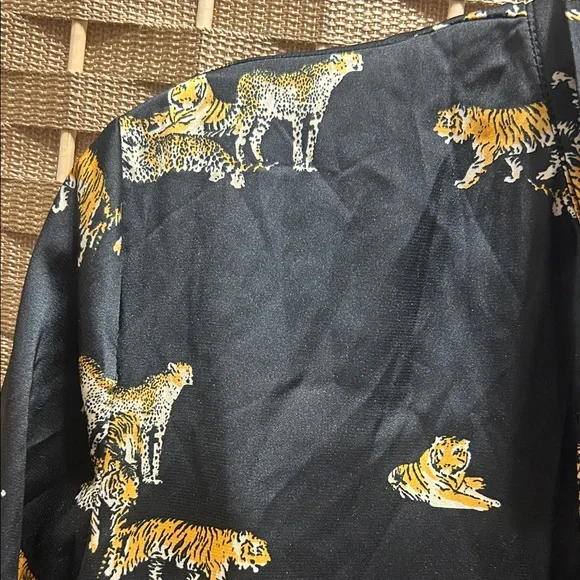 Milk & Honey s Black Tiger Print Button-Up Shirt - Picture 4 of 6